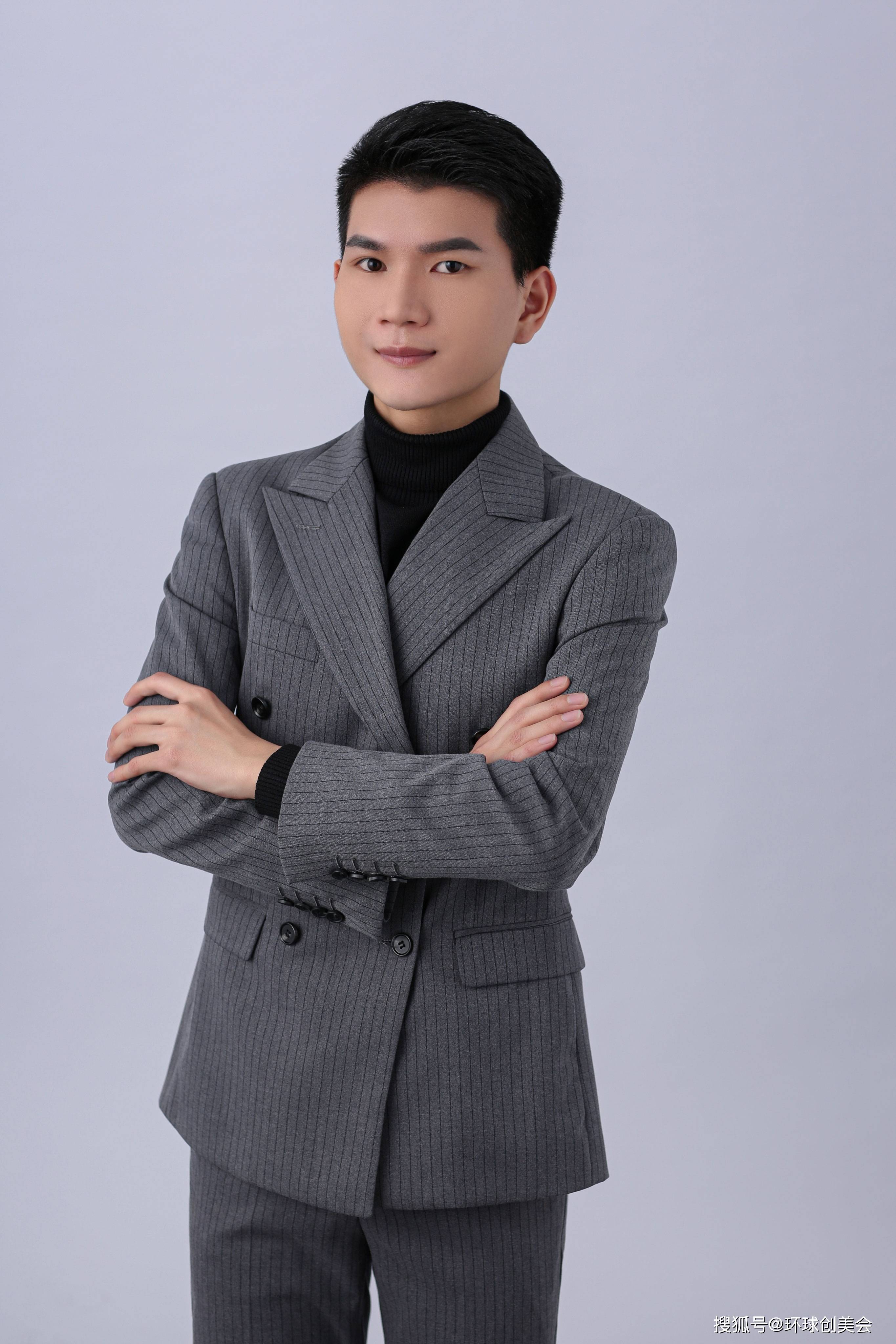 赵河添 UI/UX设计总监